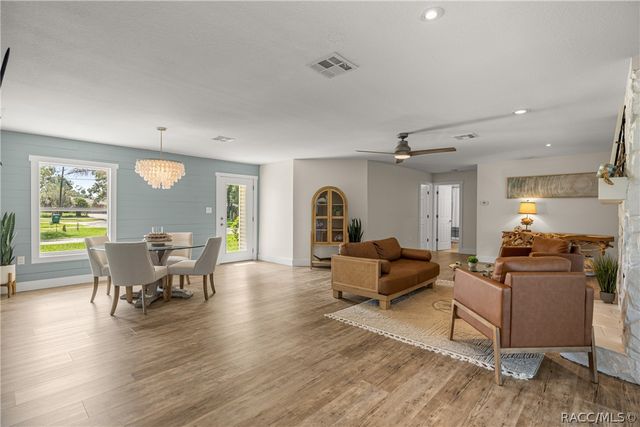 4216 S Marva Terrace, Homosassa, FL 34448