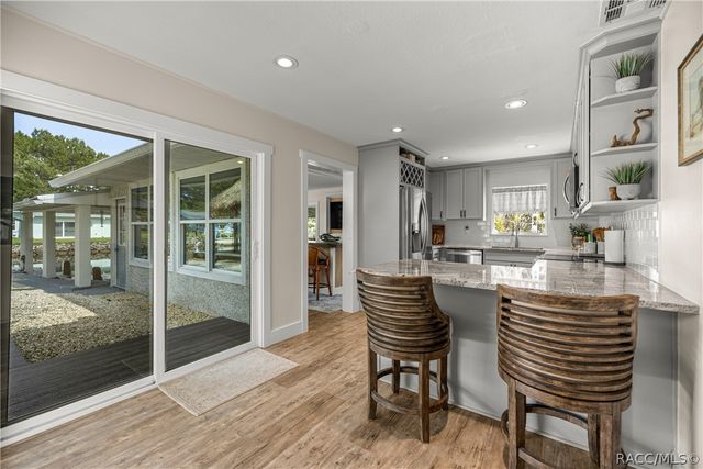 4216 S Marva Terrace, Homosassa, FL 34448