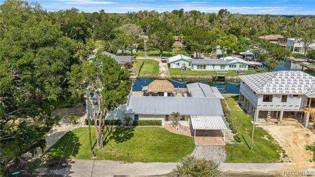 4216 S Marva Terrace, Homosassa, FL 34448