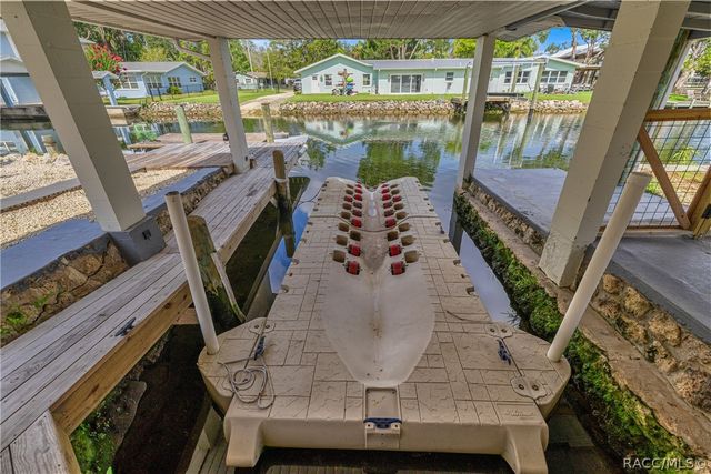 4216 S Marva Terrace, Homosassa, FL 34448