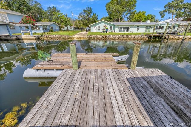 4216 S Marva Terrace, Homosassa, FL 34448