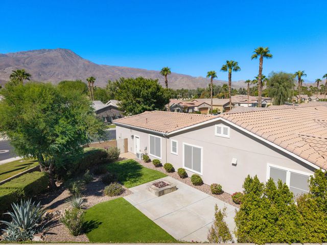 81960 Golden Star Way, La Quinta, CA 92253
