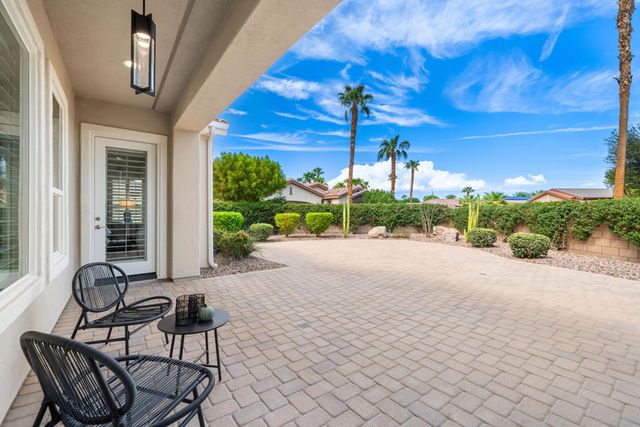 81960 Golden Star Way, La Quinta, CA 92253