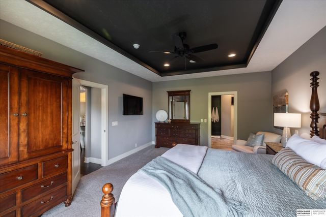 18710 Leavenworth Street, Omaha, NE 68022