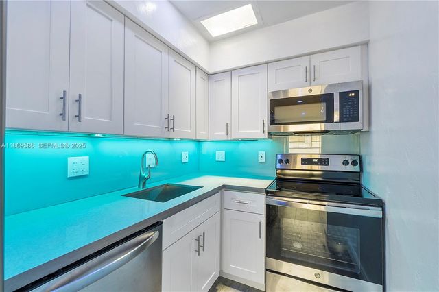 2901 Polk Street 5, Hollywood, FL 33020