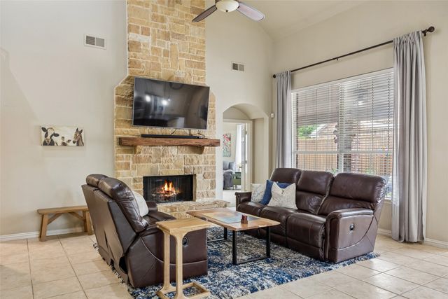 661 Channel Ridge Drive, Rockwall, TX 75087