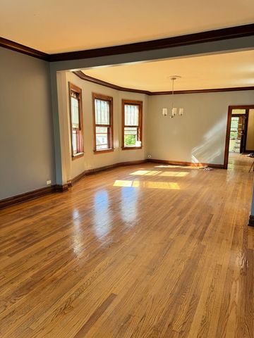 11944 S Perry Avenue, Chicago, IL 60628