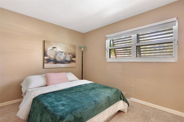 4631 SW 30th Way, Fort Lauderdale, FL 33312