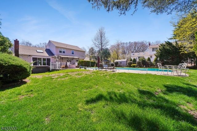 3 Carol Ct, Cranford Twp., NJ 07016
