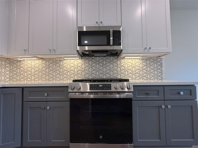 879 Rachel Street F, Houston, TX 77091