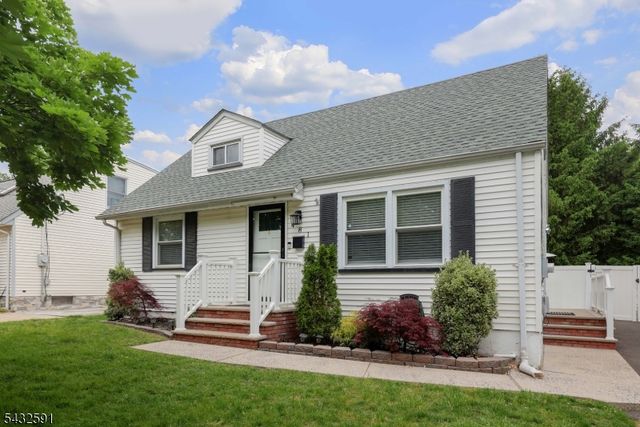 481 Albermarle St, Rahway City, NJ 07065