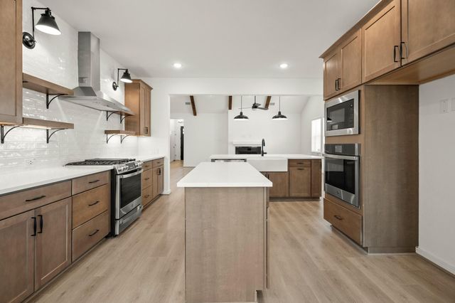 6220 Pelican Ridge Way, League City, TX 77573