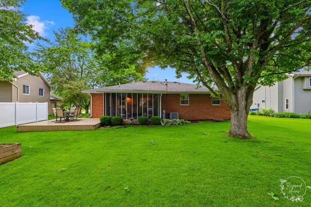 1362 Mill Pond Road, Bourbonnais, IL 60914