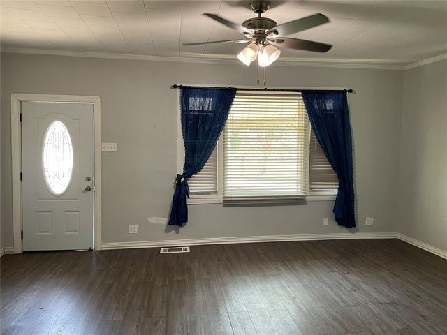 1115 W Lamar Street, Sherman, TX 75092