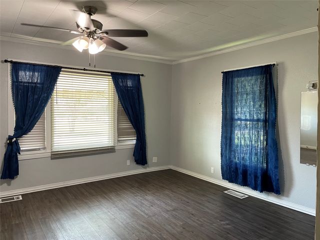 1115 W Lamar Street, Sherman, TX 75092