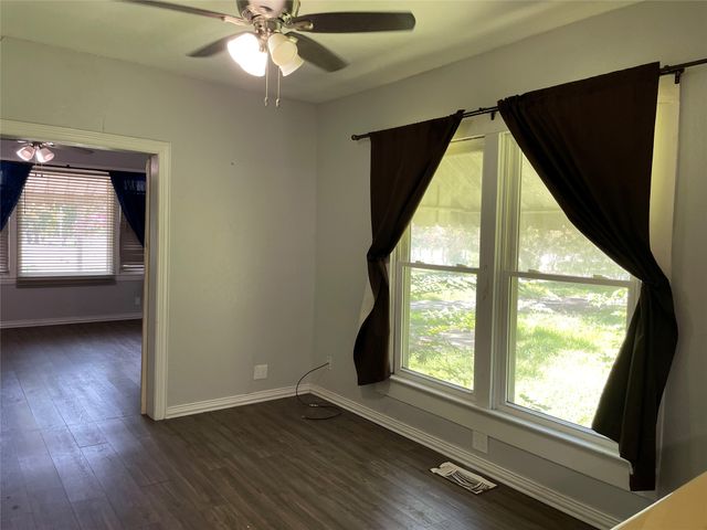 1115 W Lamar Street, Sherman, TX 75092