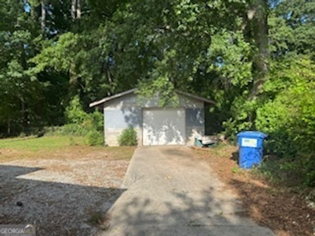5161 Phillips Drive, Forest Park, GA 30297