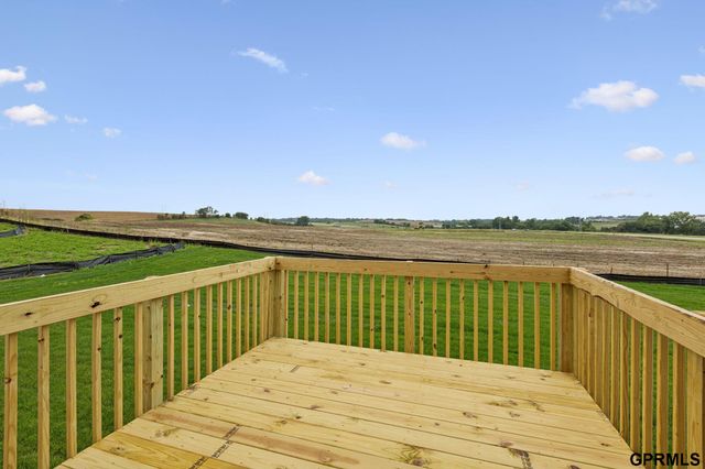 16518 Clay Street, Bennington, NE 68007