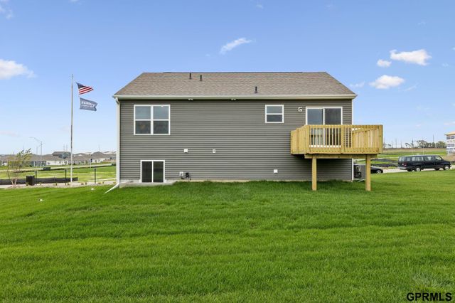 16518 Clay Street, Bennington, NE 68007
