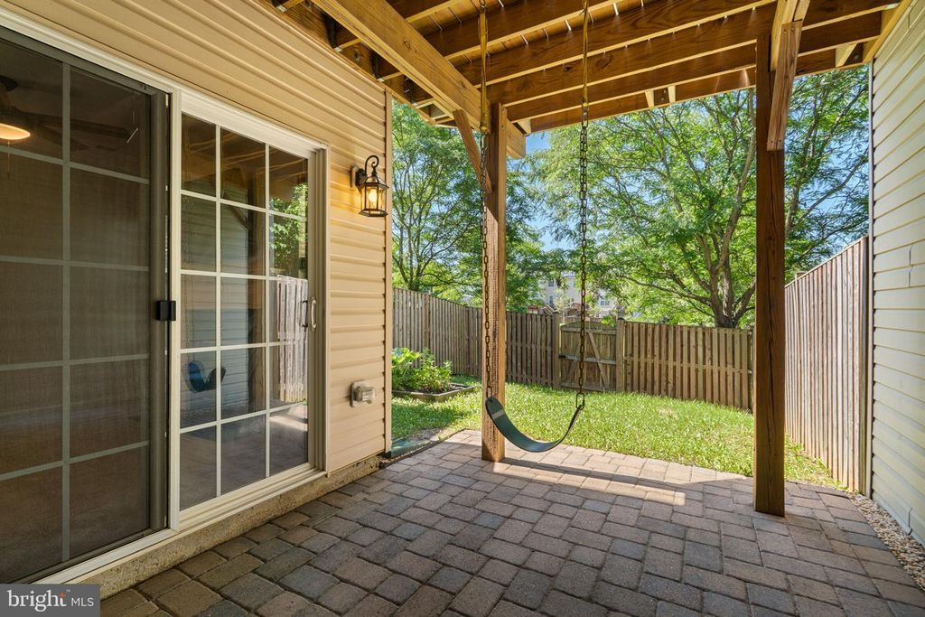 Image 26 of property listing at 1013 RAILBED DR, Odenton, MD 21113
