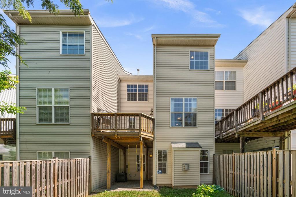 Image 28 of property listing at 1013 RAILBED DR, Odenton, MD 21113