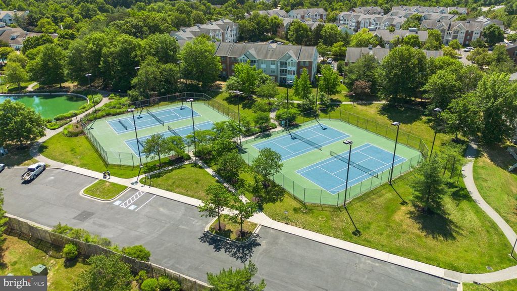 Image 33 of property listing at 1013 RAILBED DR, Odenton, MD 21113