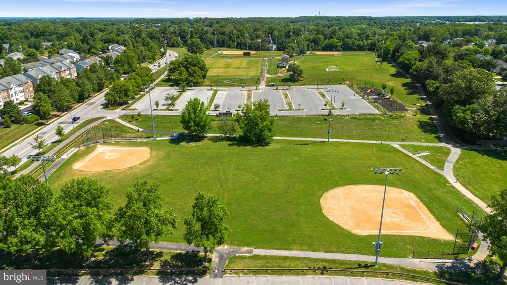Image 39 of property listing at 1013 RAILBED DR, Odenton, MD 21113