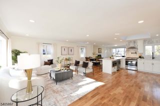 99 Fairview Ave, Hawthorne Boro, NJ 07506