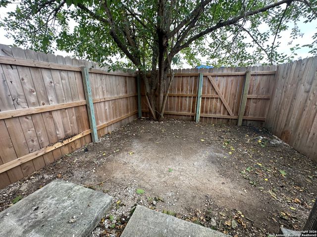 7303 Longing Trl Apt 2, San Antonio, TX 78244