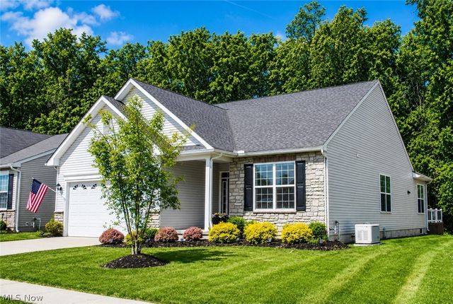 6616 Amber Way, North Ridgeville, OH 44039