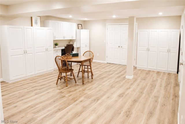 6616 Amber Way, North Ridgeville, OH 44039