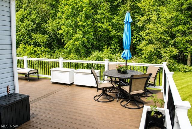 6616 Amber Way, North Ridgeville, OH 44039