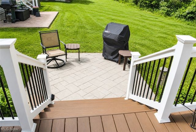 6616 Amber Way, North Ridgeville, OH 44039