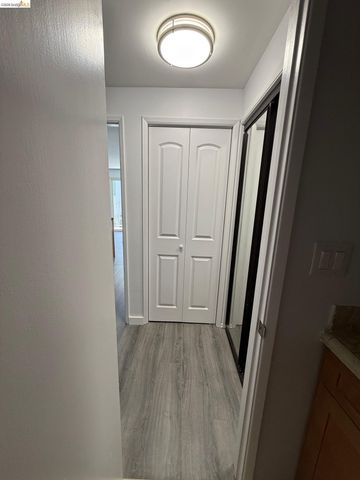 4057 Brant St 8, San Diego, CA 92103