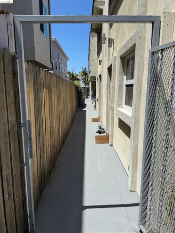 4057 Brant St 8, San Diego, CA 92103
