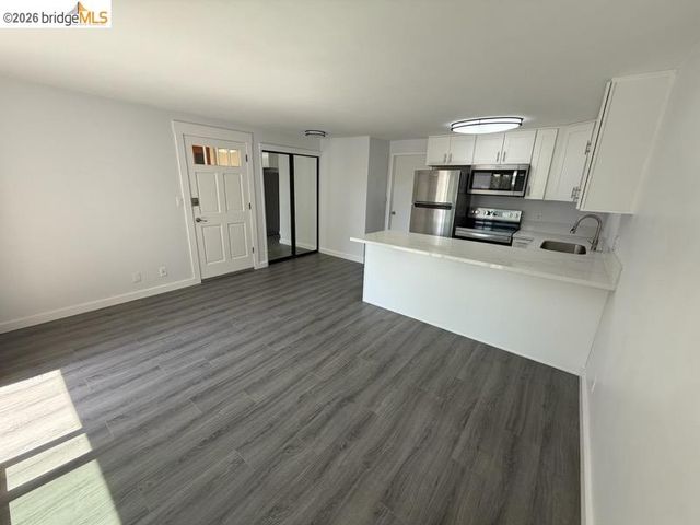 4057 Brant St 8, San Diego, CA 92103