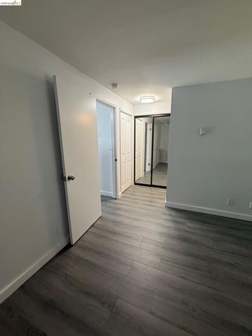 4057 Brant St 8, San Diego, CA 92103