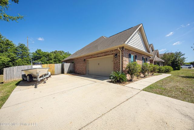 15954 Walker Farm Lane, Gulfport, MS 39503