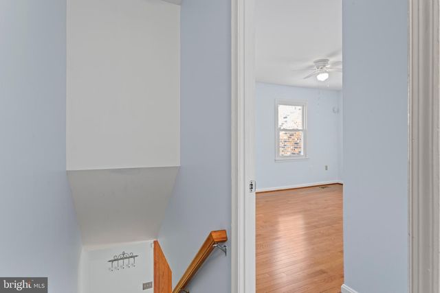 2053 MAYFLOWER DR, Woodbridge, VA 22192