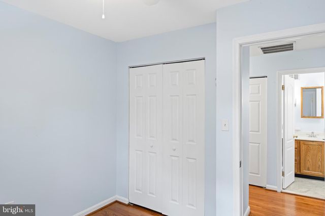 2053 MAYFLOWER DR, Woodbridge, VA 22192