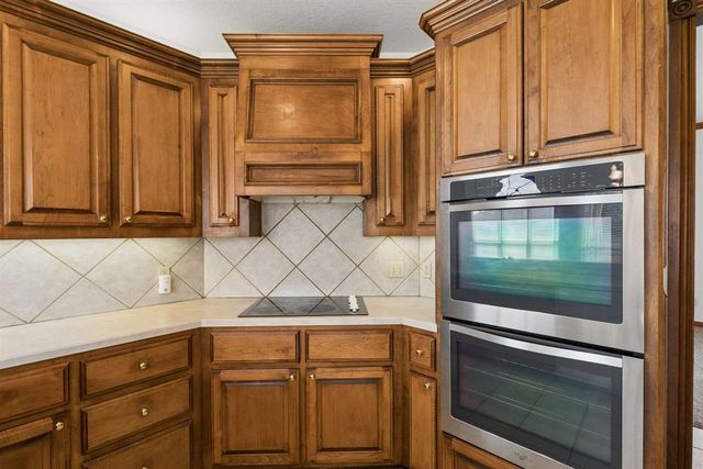 12 NW Ashbury Way, Lawton, OK 73505