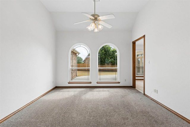 12 NW Ashbury Way, Lawton, OK 73505