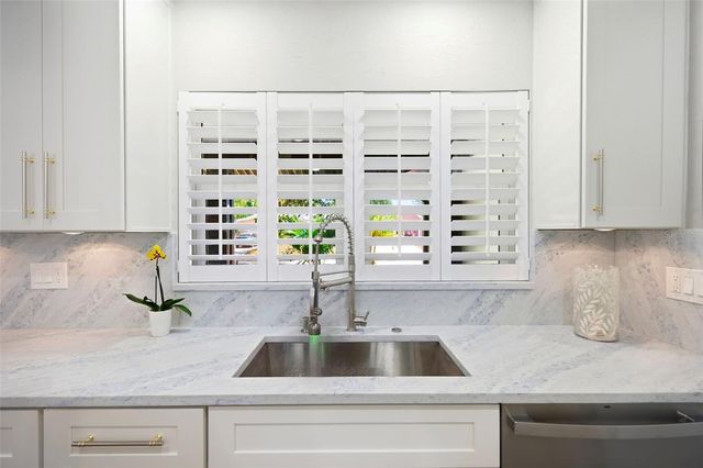 8326 40TH PLACE N, St Petersburg, FL 33709