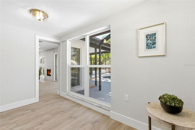 8326 40TH PLACE N, St Petersburg, FL 33709