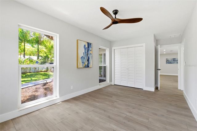 8326 40TH PLACE N, St Petersburg, FL 33709