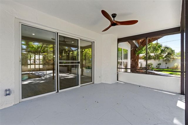 8326 40TH PLACE N, St Petersburg, FL 33709