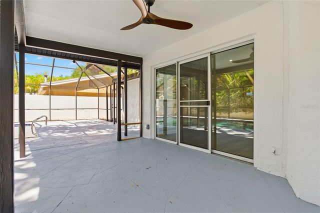 8326 40TH PLACE N, St Petersburg, FL 33709