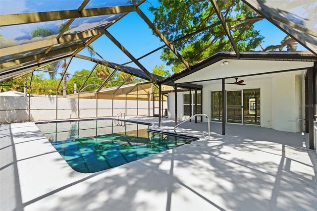 8326 40TH PLACE N, St Petersburg, FL 33709