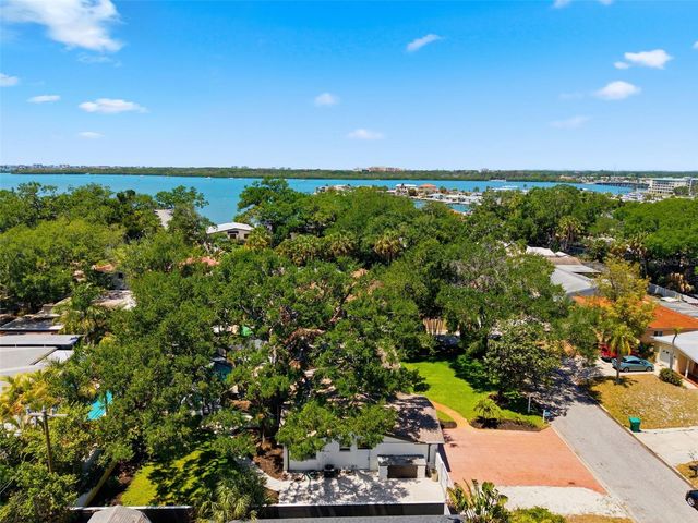 8326 40TH PLACE N, St Petersburg, FL 33709