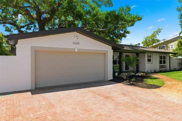 8326 40TH PLACE N, St Petersburg, FL 33709